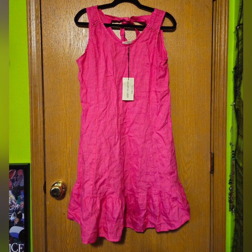 Italian Minimalist Cotton Linen Sun Dress in Fuchsia with Bow and Keyhole Back!